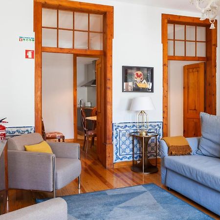 Alfama Terrace Apartment With Authentic XVIII Tiles And Historic Notes 3 Bedrooms & 2 Bathrooms Ac Lissabon Buitenkant foto