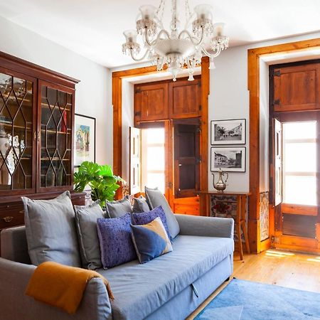 Alfama Terrace Apartment With Authentic XVIII Tiles And Historic Notes 3 Bedrooms & 2 Bathrooms Ac Lissabon Buitenkant foto