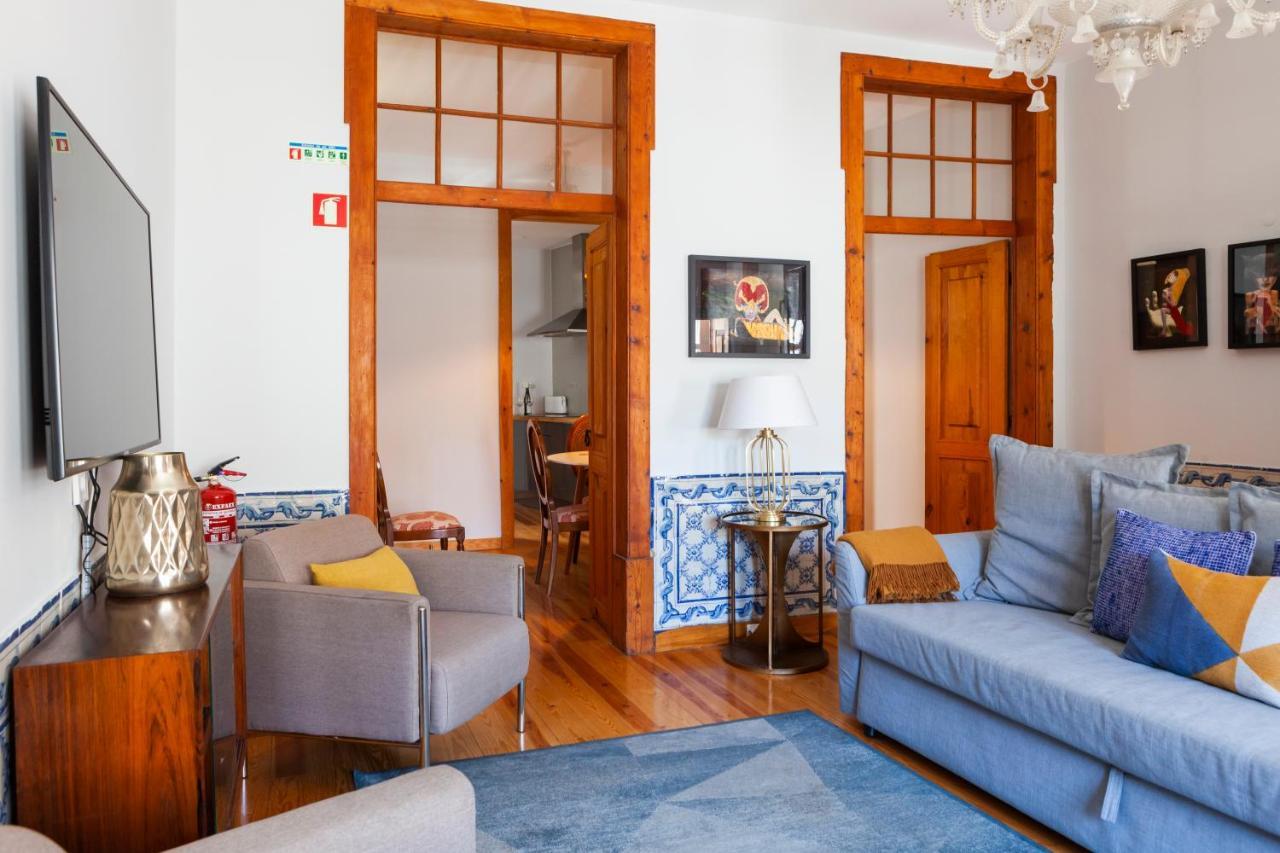 Alfama Terrace Apartment With Authentic XVIII Tiles And Historic Notes 3 Bedrooms & 2 Bathrooms Ac Lissabon Buitenkant foto