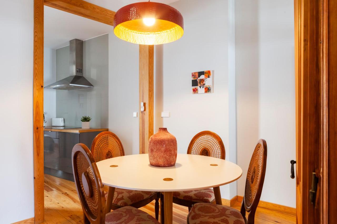 Alfama Terrace Apartment With Authentic XVIII Tiles And Historic Notes 3 Bedrooms & 2 Bathrooms Ac Lissabon Buitenkant foto
