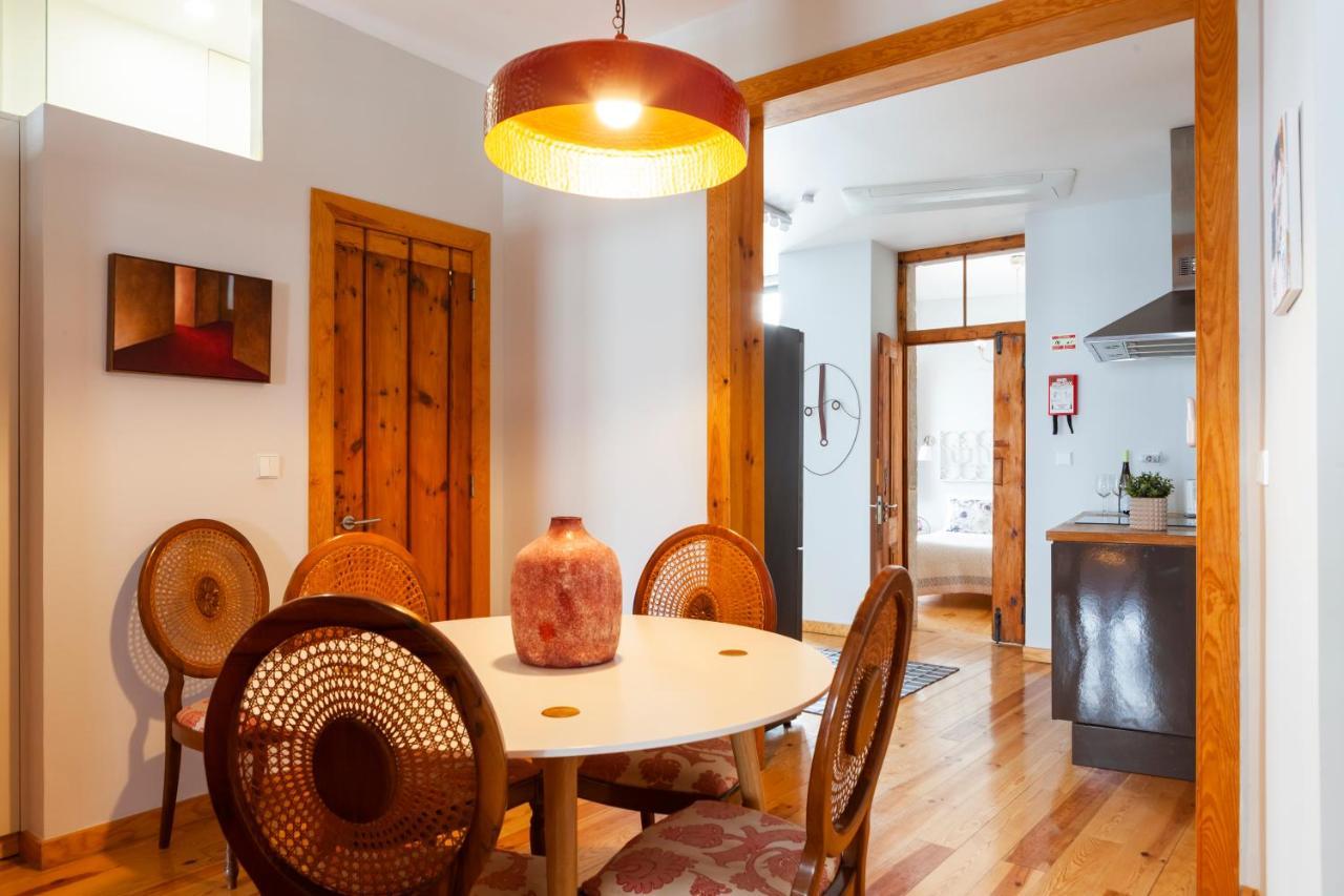 Alfama Terrace Apartment With Authentic XVIII Tiles And Historic Notes 3 Bedrooms & 2 Bathrooms Ac Lissabon Buitenkant foto
